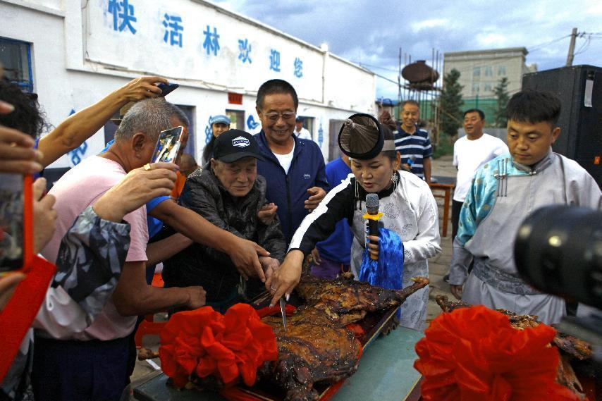 對酒當歌，人生幾何，要盡興就現在！